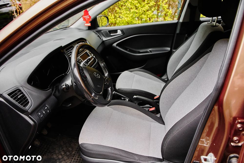 Hyundai i20 1.2 Elegant - 15