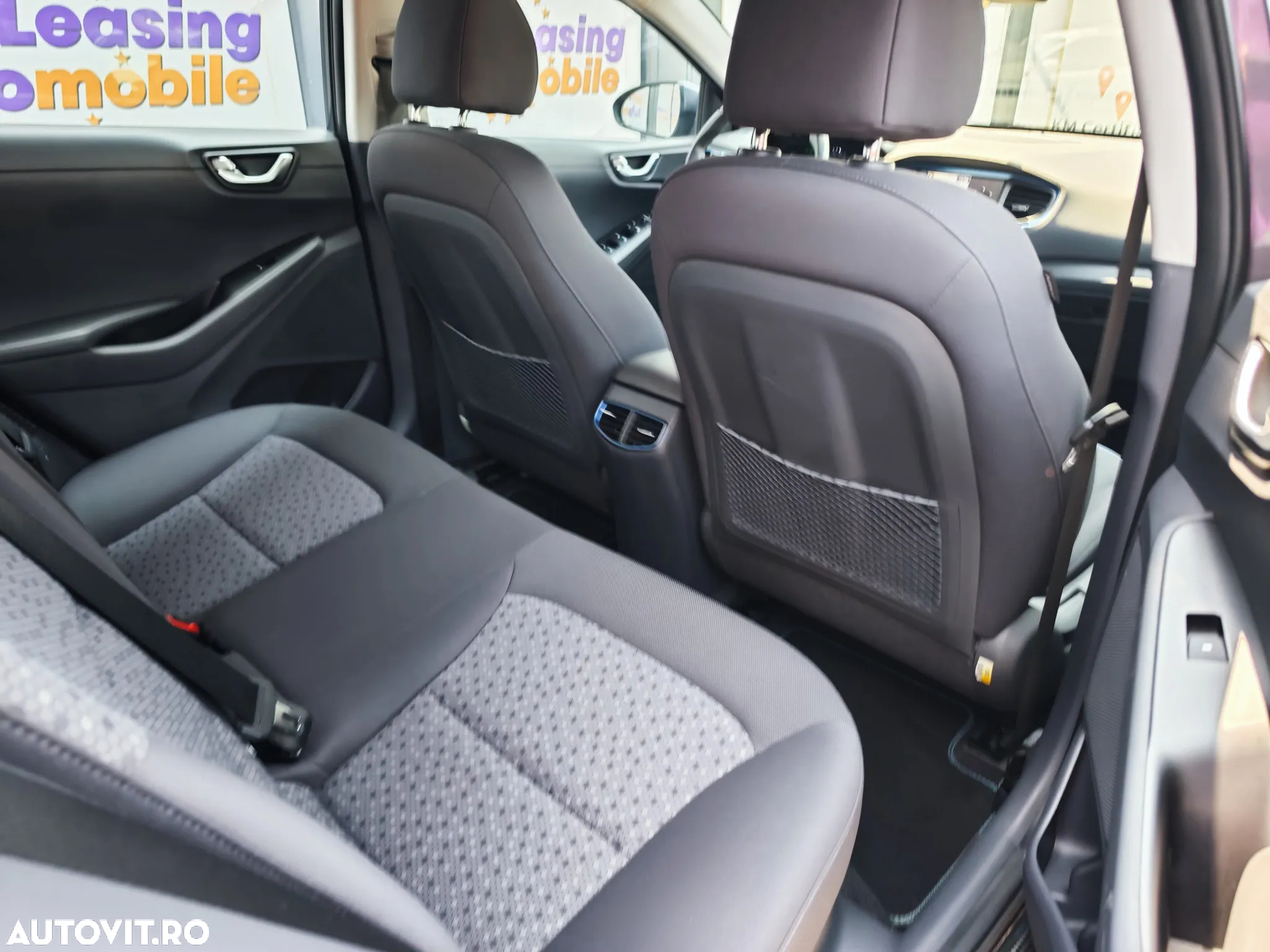 Hyundai IONIQ - 26