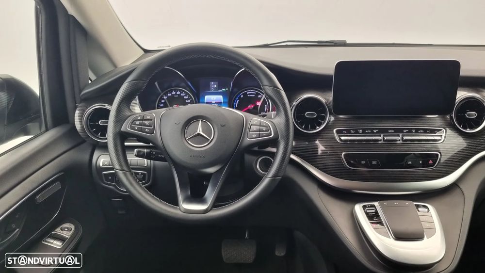 Mercedes-Benz EQV 300 Avantgarde Extra Longa - 9