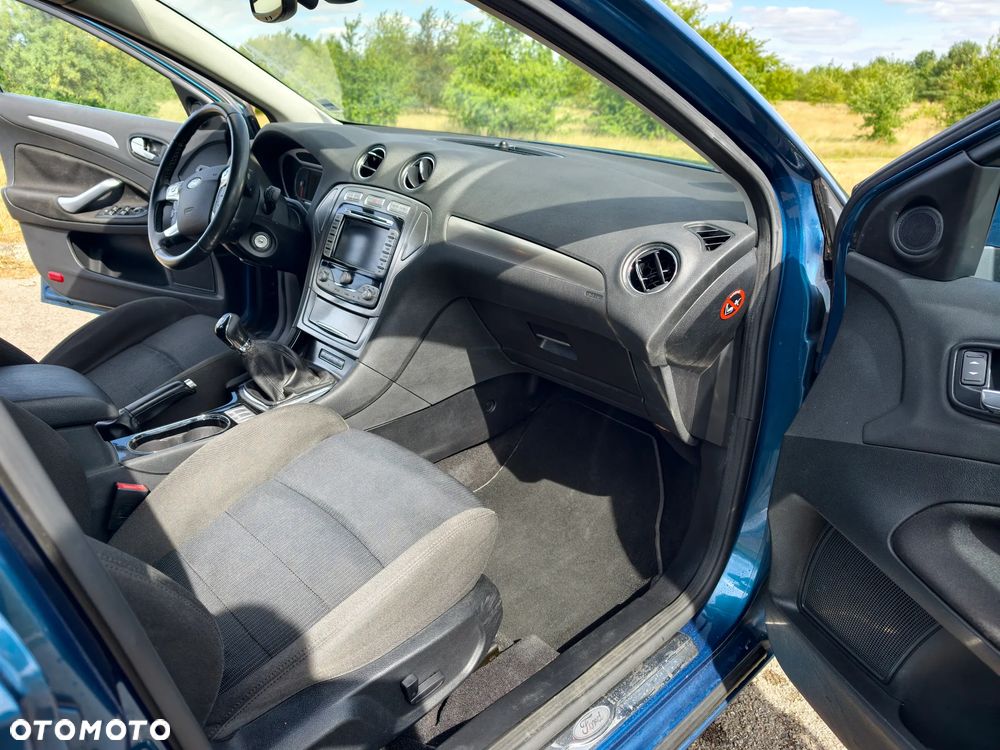 Ford Mondeo 2.0 Titanium X - 17