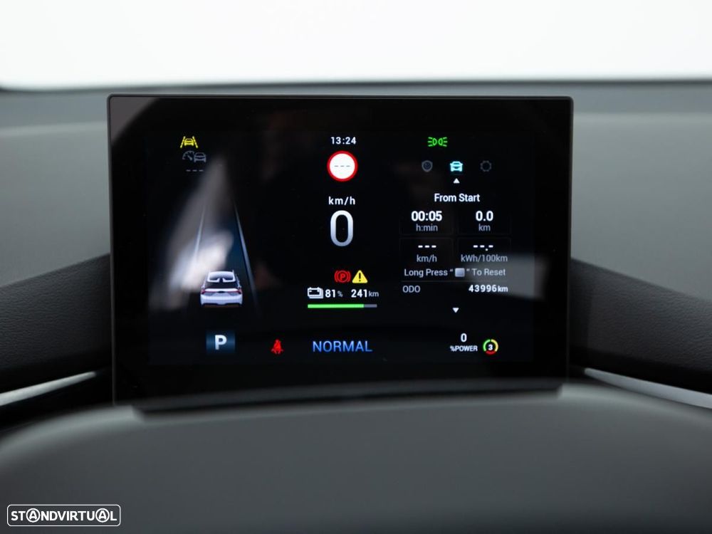 MG MG4 51 kWh Standard - 19