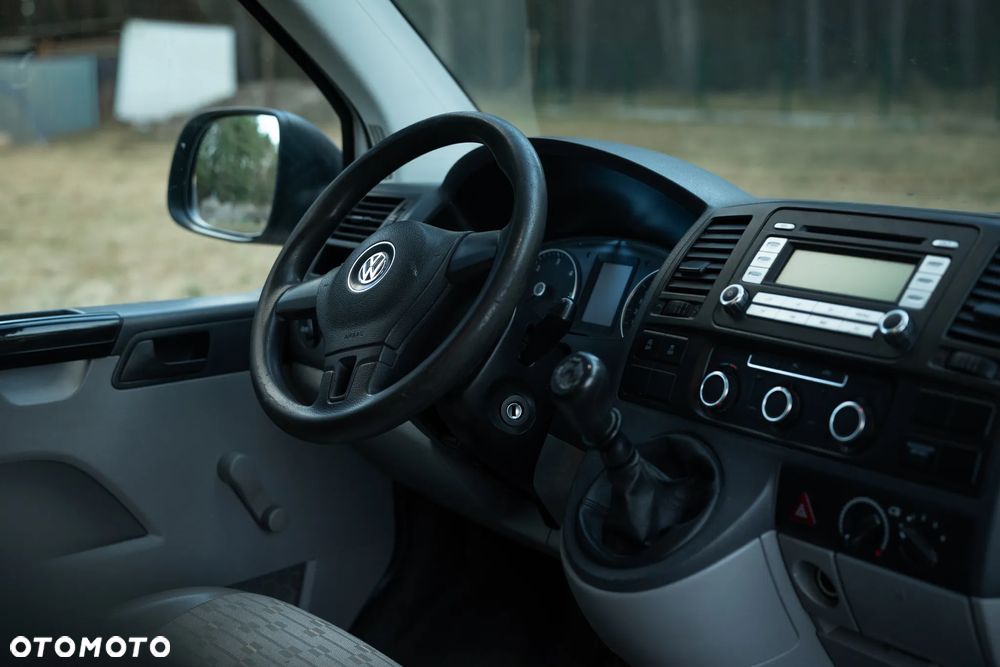 Volkswagen T5 - 25