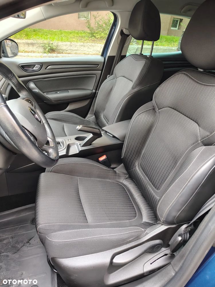 Renault Megane 1.6 SCe Limited - 12