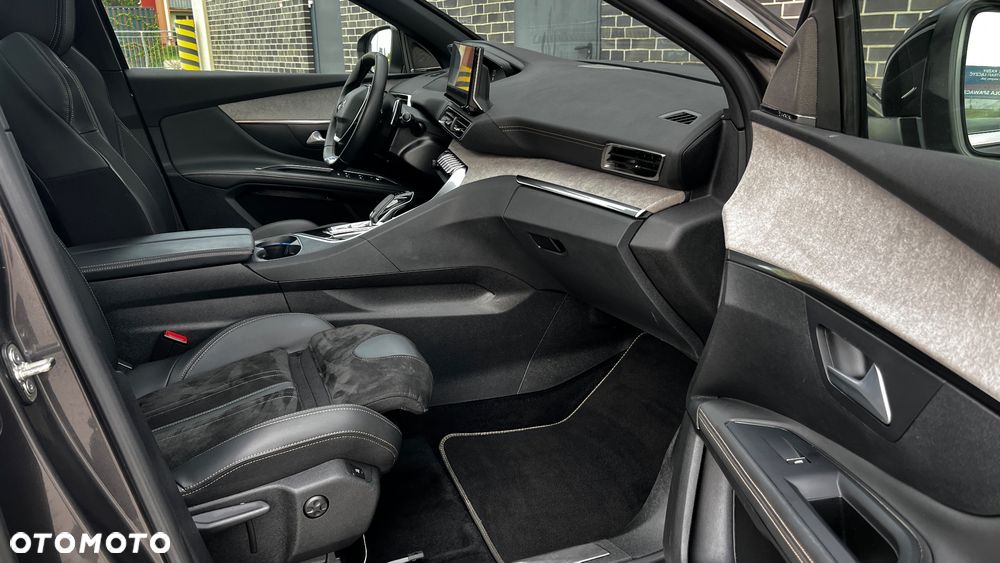 Peugeot 5008 PureTech 180 EAT8 Stop & Start GT - 35