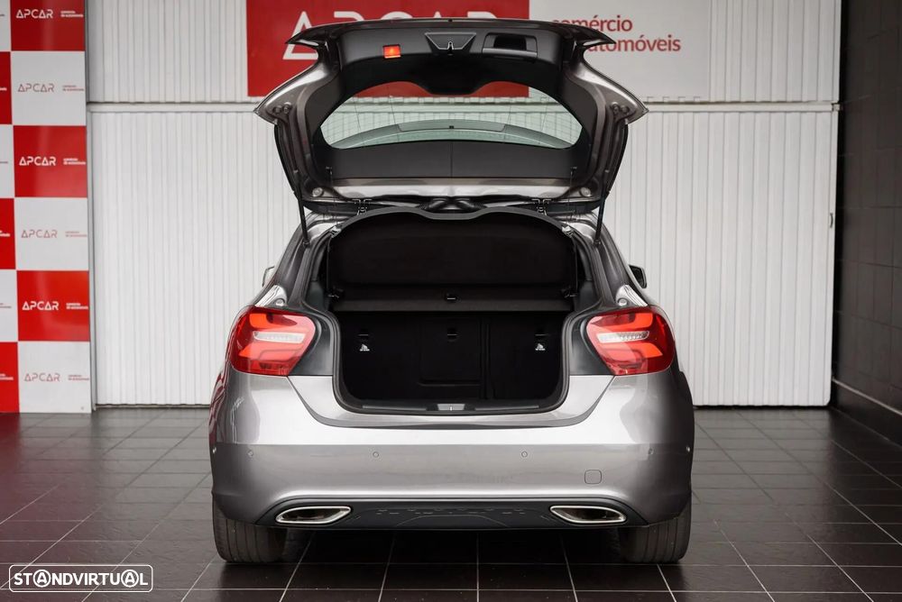 Mercedes-Benz A 200 d Style - 16