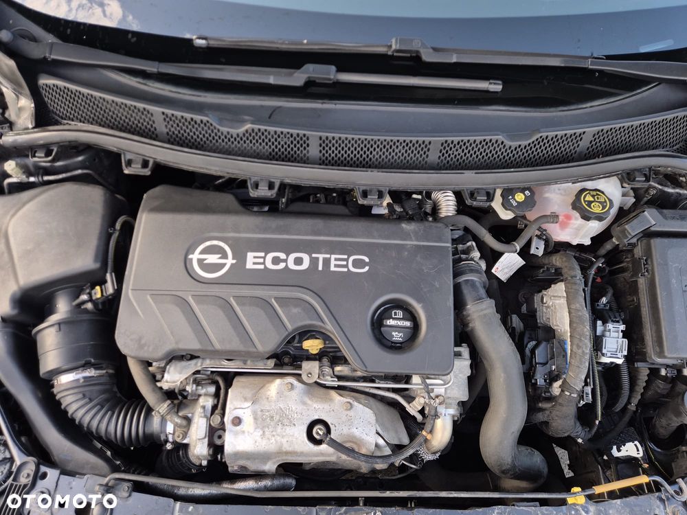 Opel Astra 1.6 CDTI Sport - 19