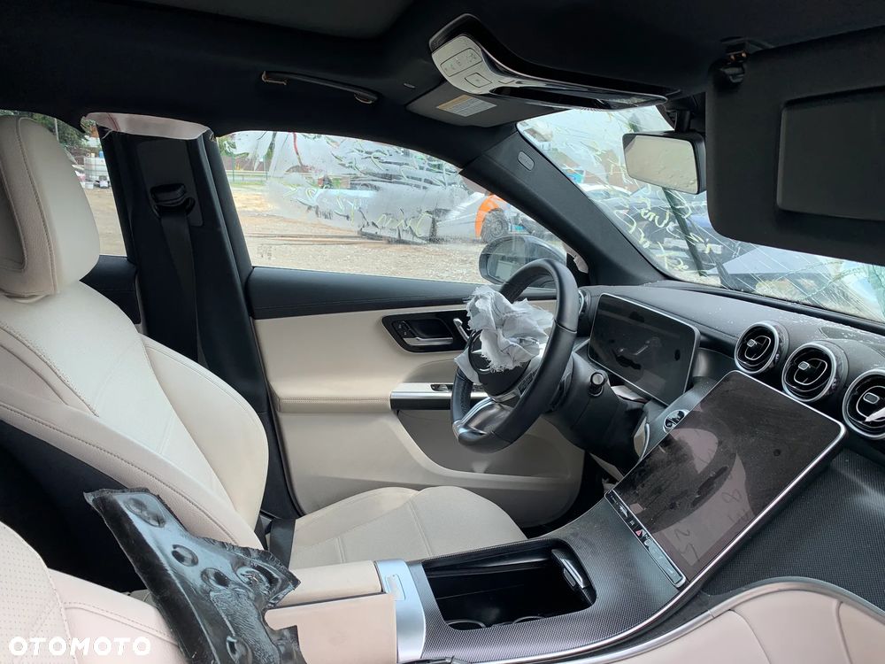 Mercedes-Benz GLC 300 4Matic 9G-TRONIC - 18