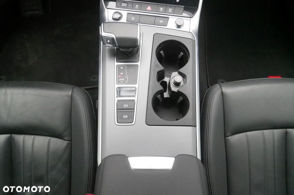 Audi A6 Avant - 11
