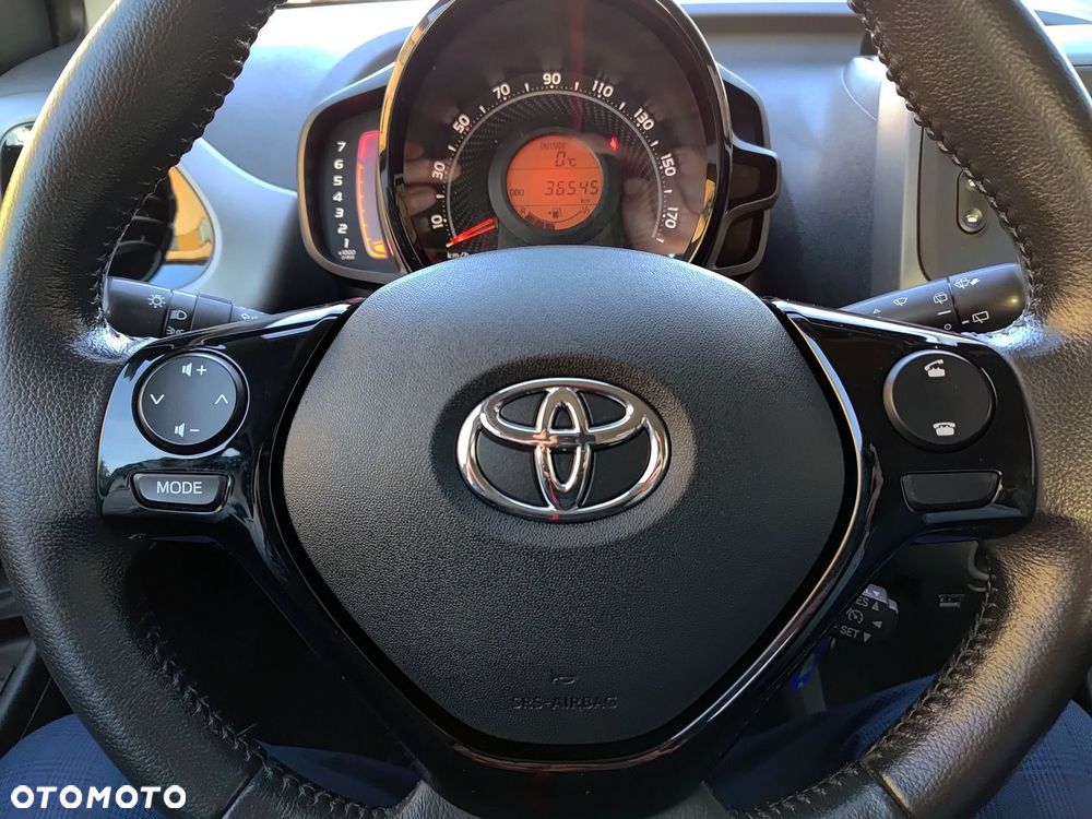 Toyota Aygo - 14