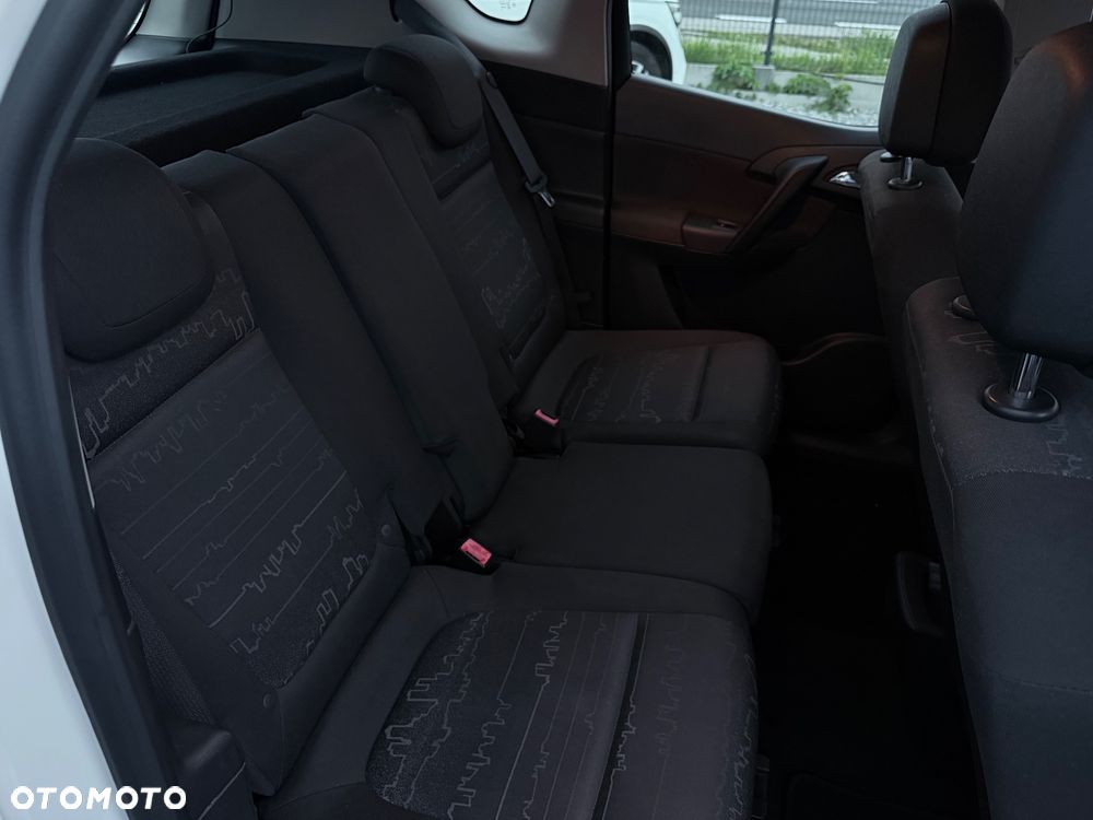 Opel Meriva 1.4 T Essentia - 22