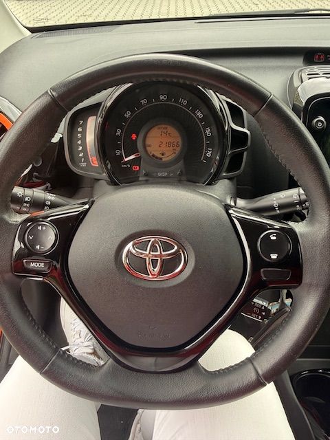 Toyota Aygo 1.0 VVT-i JBL Edition - 9