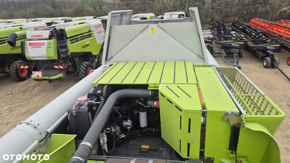 Claas Lexion 750 z hederem - 8