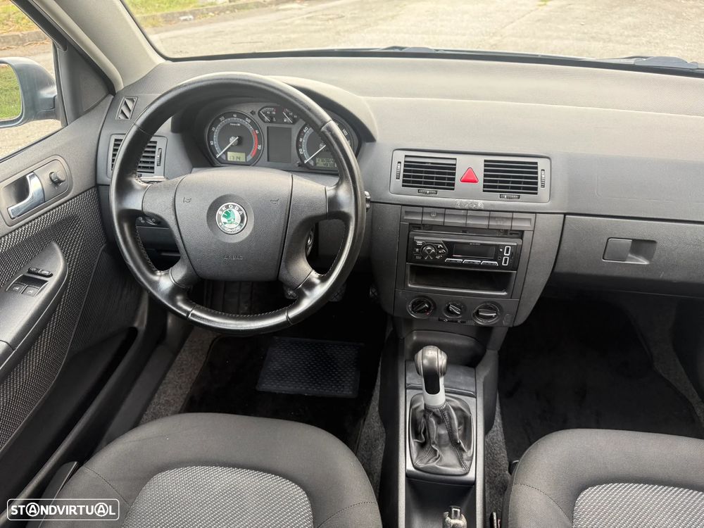 Skoda Fabia Break 1.2 Ambiente - 14