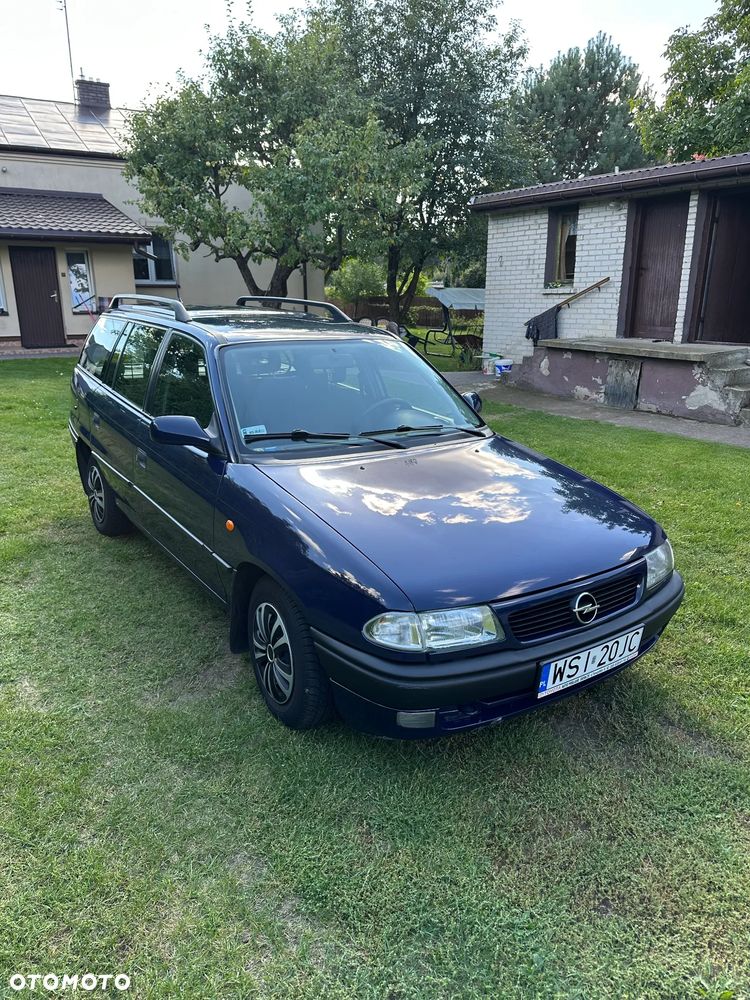 Opel Astra 1.6 - 1