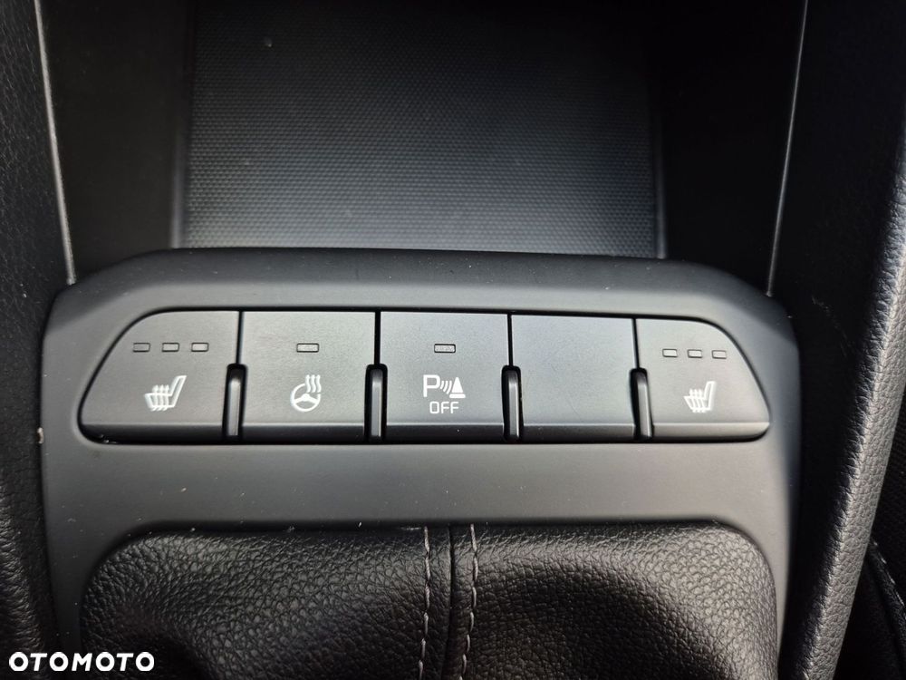 Kia Stonic 1.2 M - 23