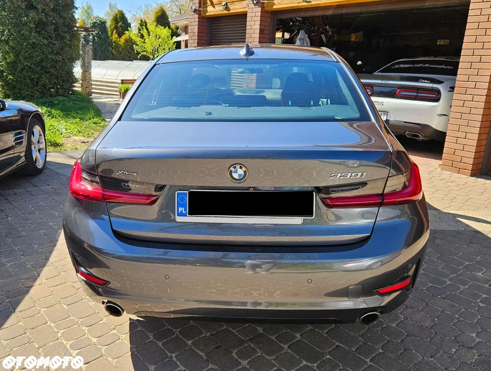 BMW Seria 3 330i xDrive M Sport sport - 9