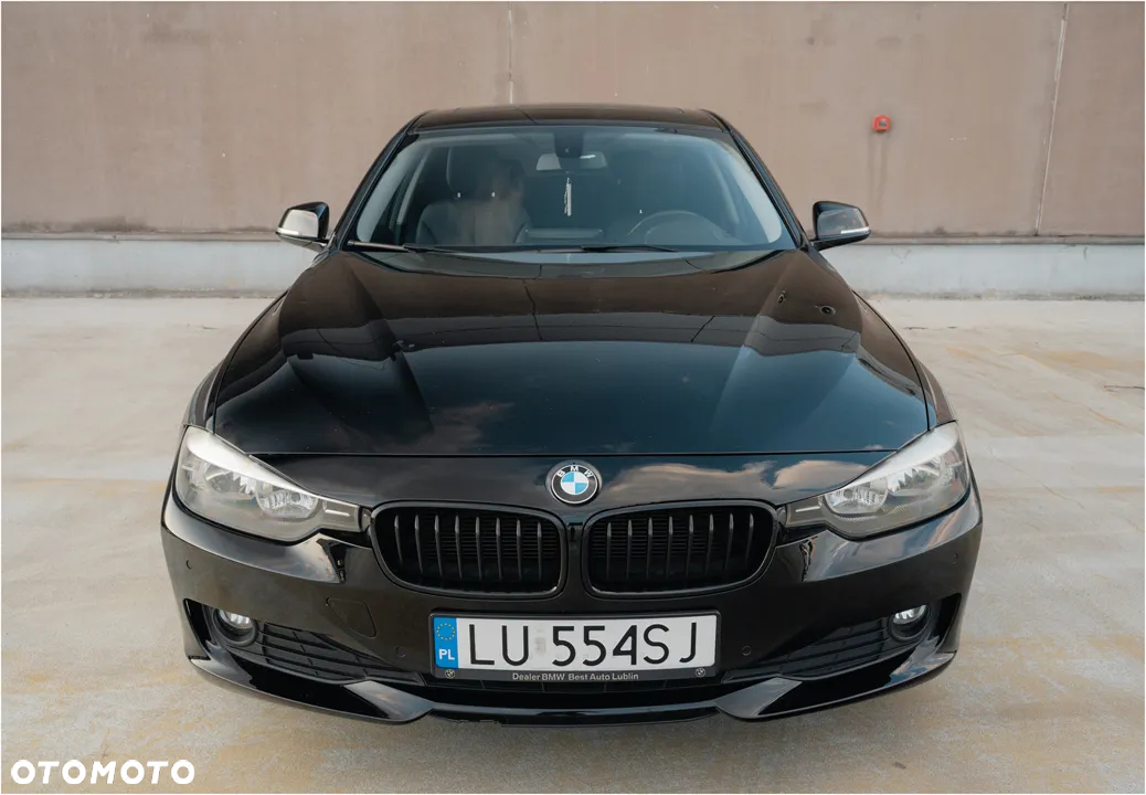 BMW Seria 3 - 12