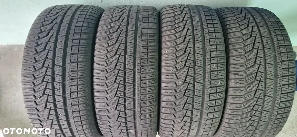 Sprzedam opony zimowe Hankook Winter i*cept evo2 245/40 R19 98V RUN FLAT SYSTEM 43/2023- 4szt. - 1