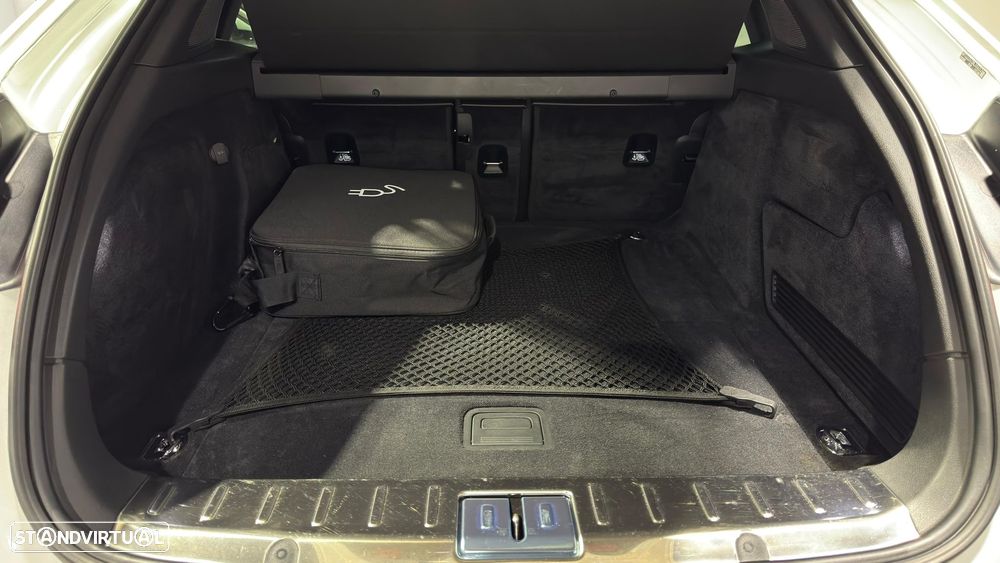 Porsche Panamera Sport Turismo 4 E-Hybrid - 29