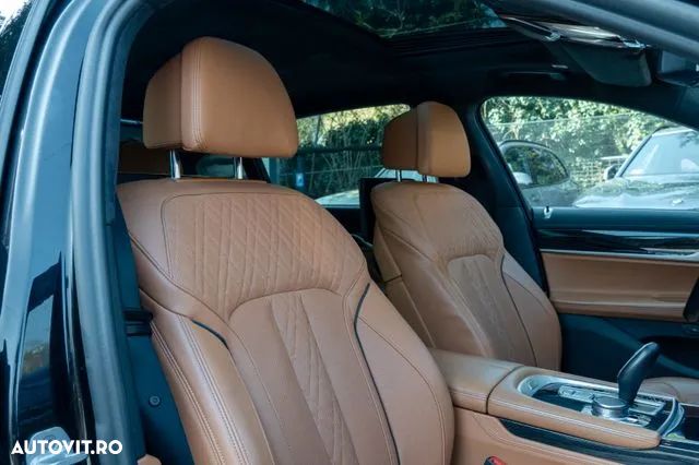 BMW Seria 7 740Le xDrive iPerformance - 12