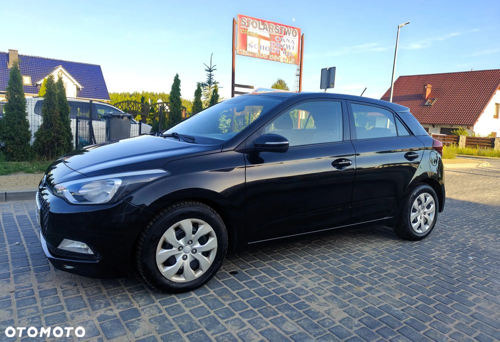 Hyundai i20 blue 1.2 - 1