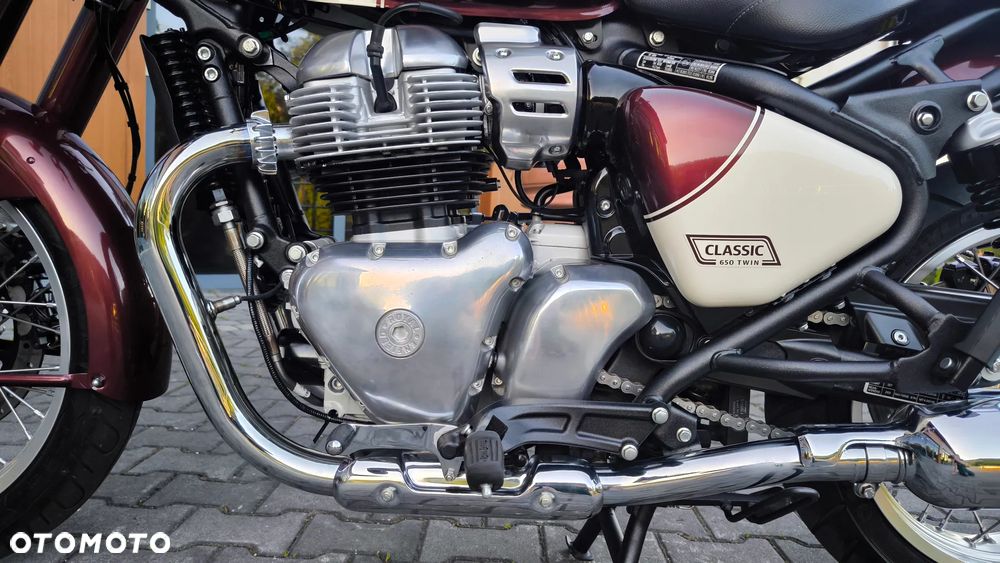 Royal Enfield Classic - 31