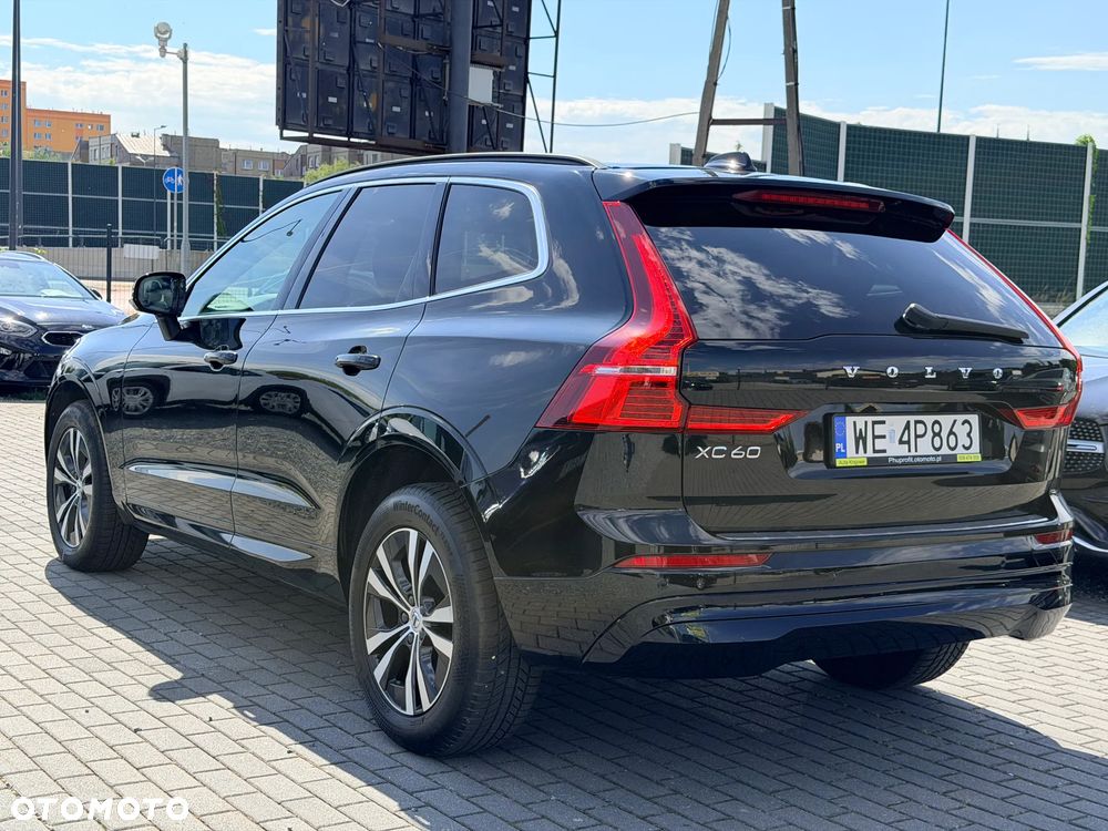 Volvo XC 60 B4 D AWD Momentum Pro - 13