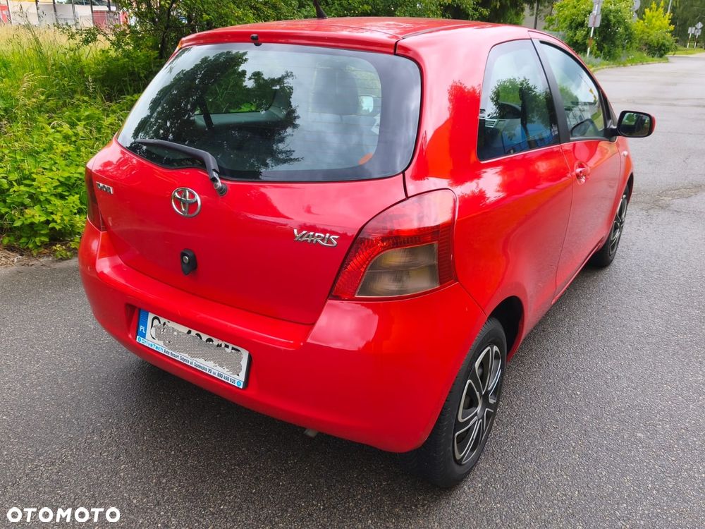 Toyota Yaris - 3