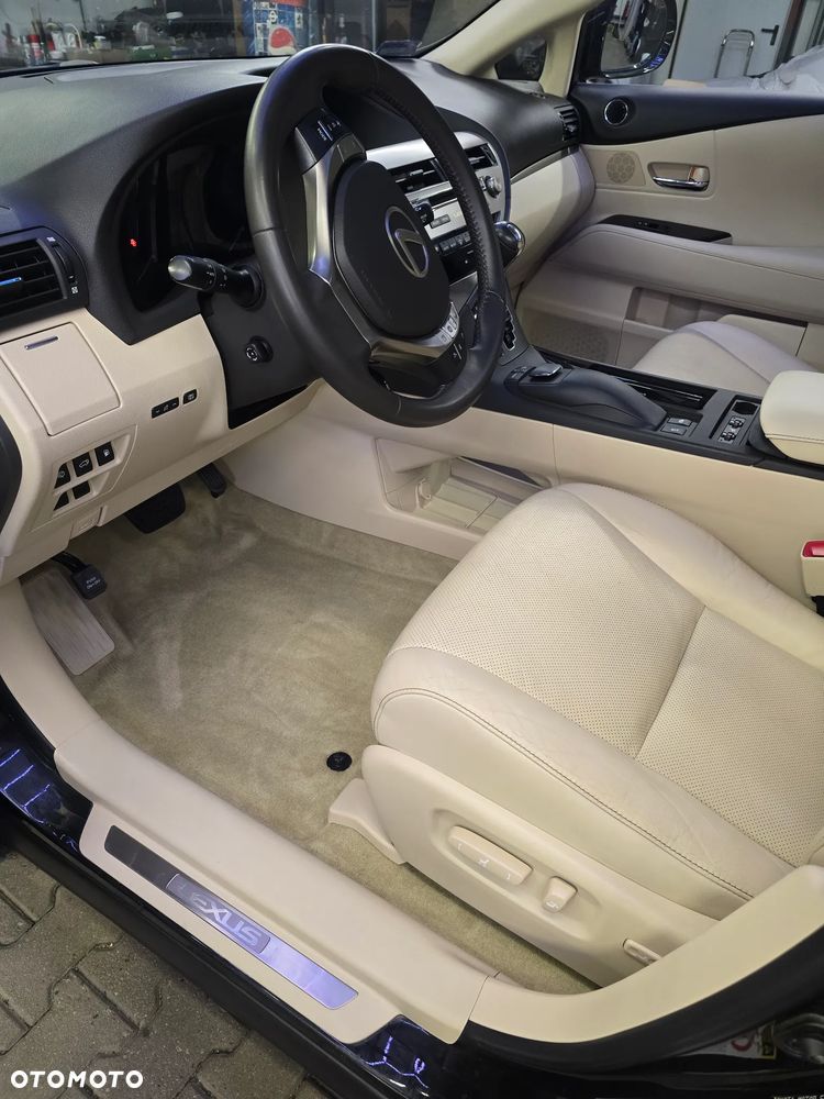 Lexus RX 350 F Impression - 17