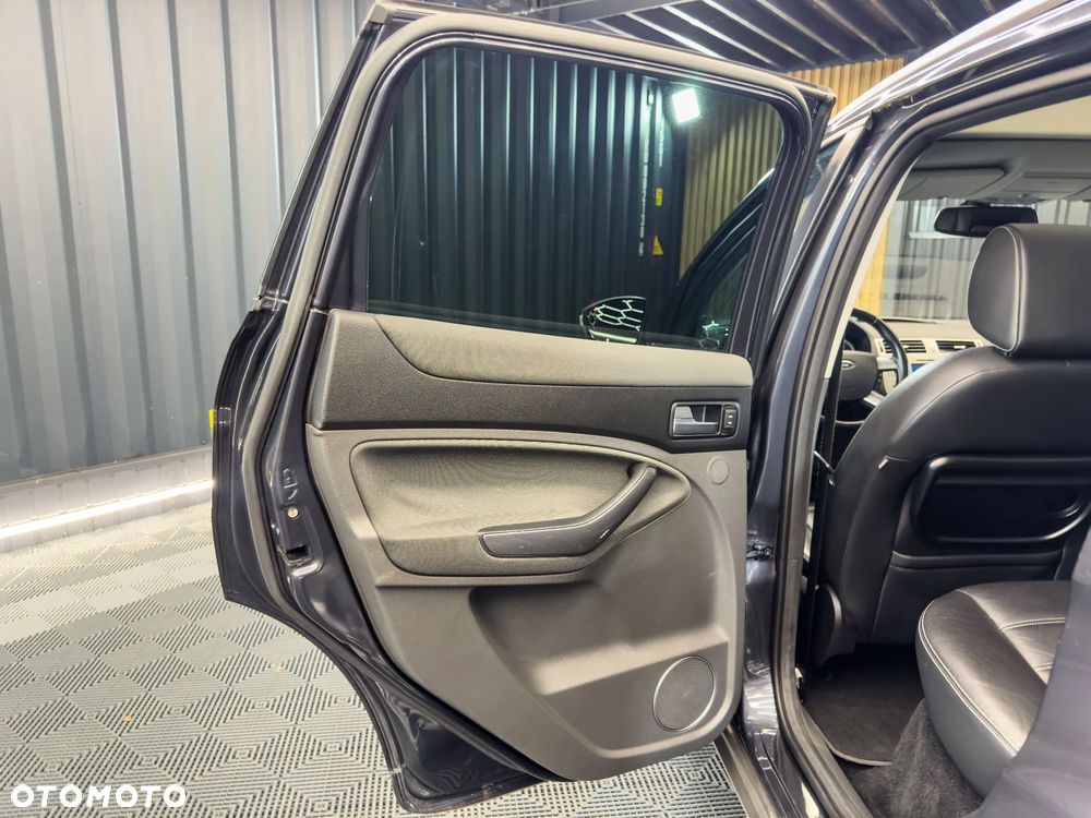 Ford Kuga 2.0 TDCi Titanium - 17
