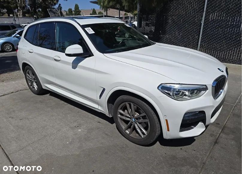 BMW X3 xDrive30i Luxury Line - 1
