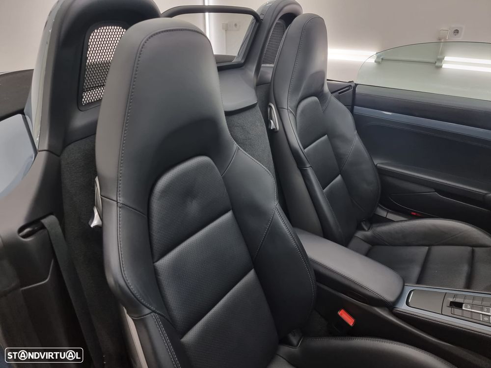 Porsche 718 Boxster S PDK - 9