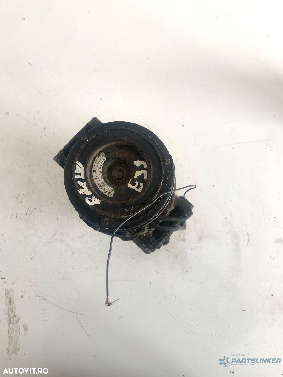 Compresor  AC 3.0D BMW 5 E39 1995 - 2003  OEM 447220 / 447170 5940 / 6452 8386451 - 5