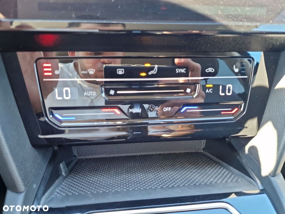 Volkswagen Passat - 36