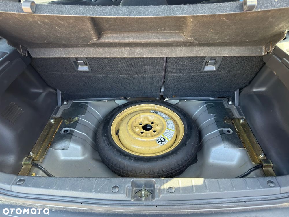 Suzuki Ignis 1.3 X-45 - 16
