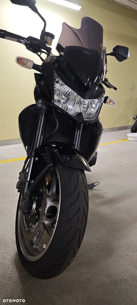 Kawasaki ZR - 22