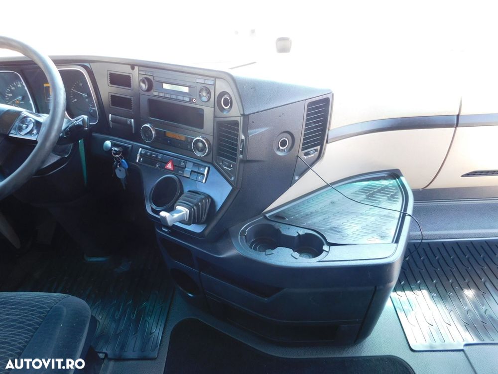 Mercedes-Benz Actros - 7