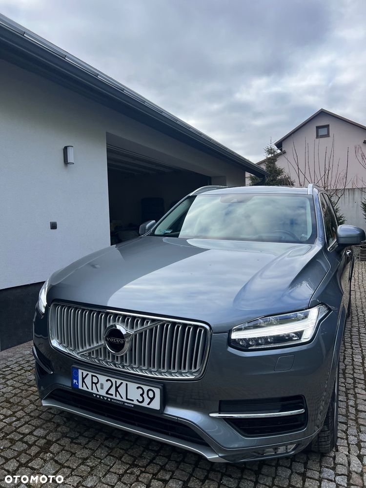 Volvo XC 90 - 2