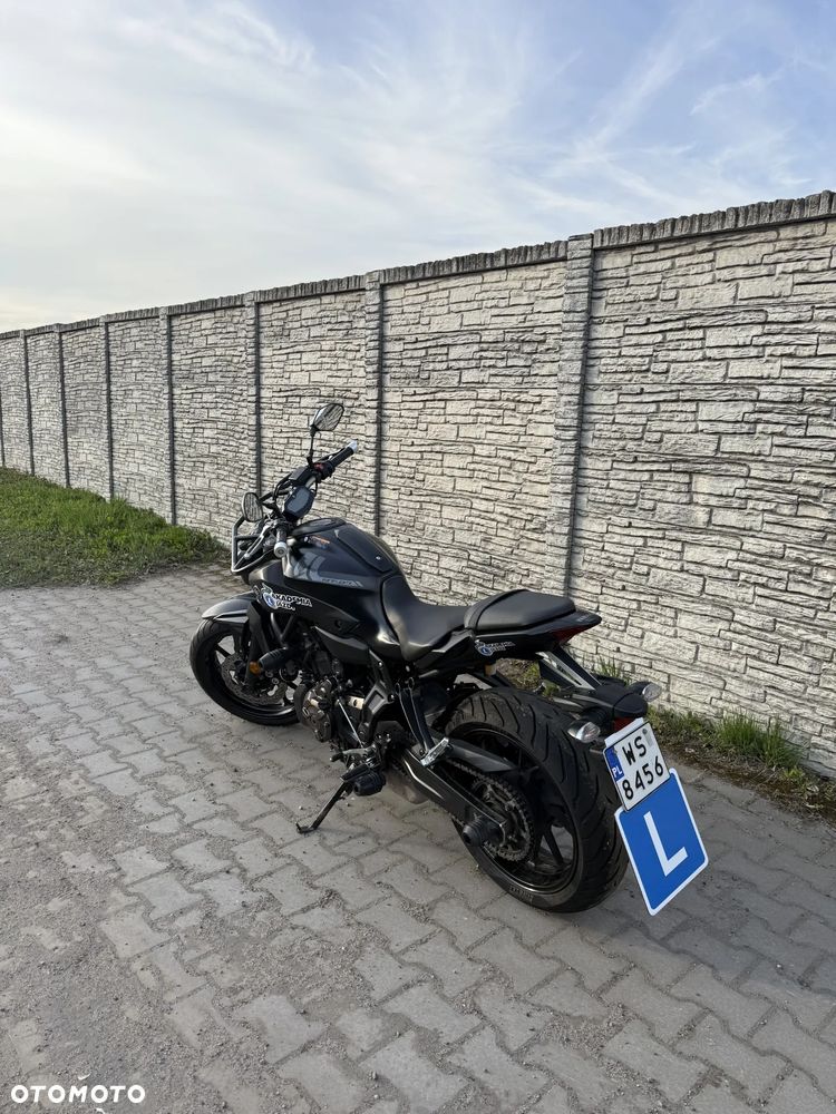 Yamaha MT - 4