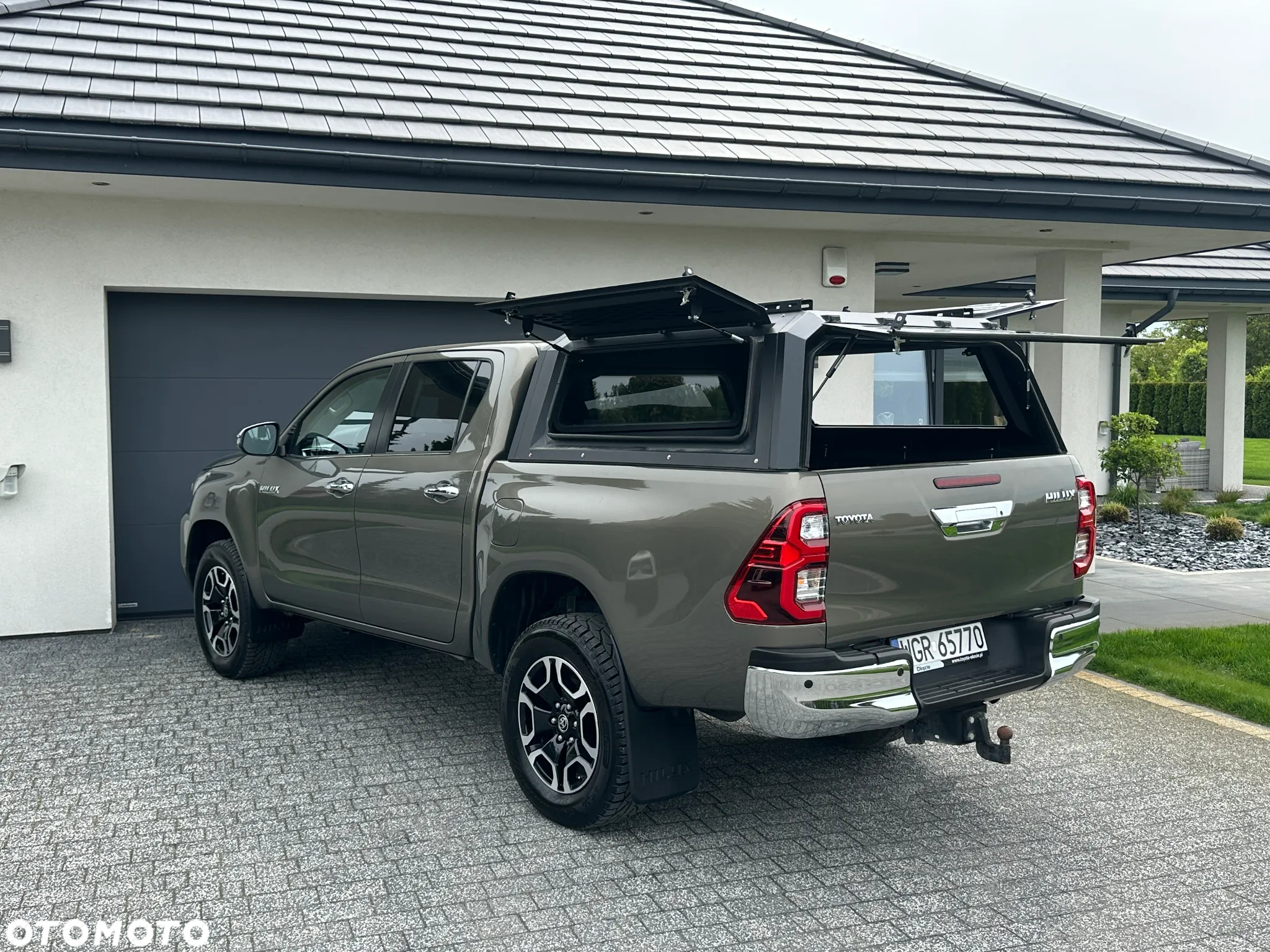 Toyota Hilux 2.8 D-4D Double Cab SR5+ 4x4 - 11