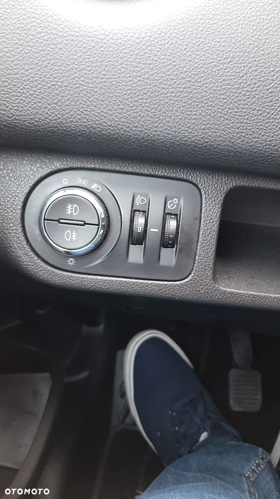 Opel Meriva 1.4 T Cosmo - 23