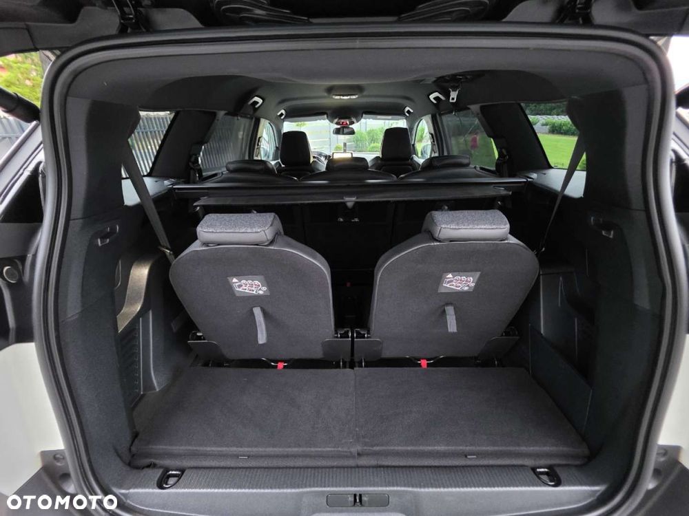 Peugeot 5008 - 28