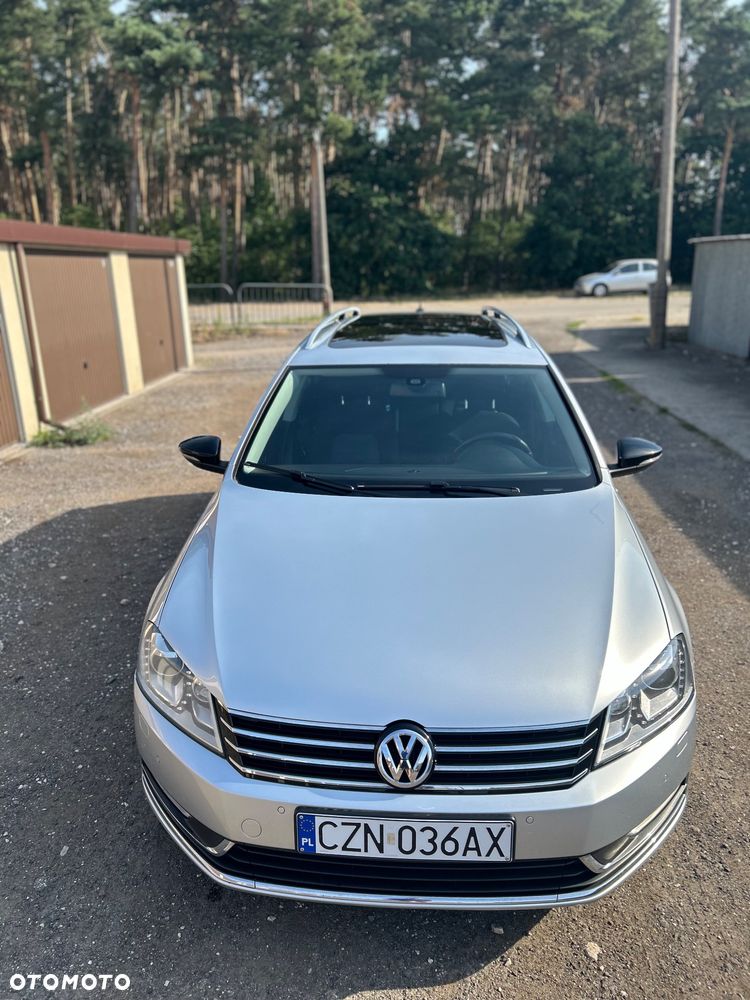 Volkswagen Passat - 2