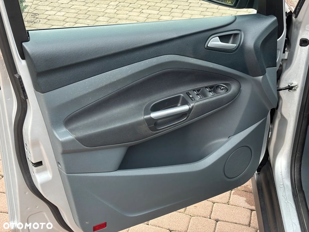 Ford C-MAX ver-1-0-ecoboost-start--stopp--system-ambiente - 13