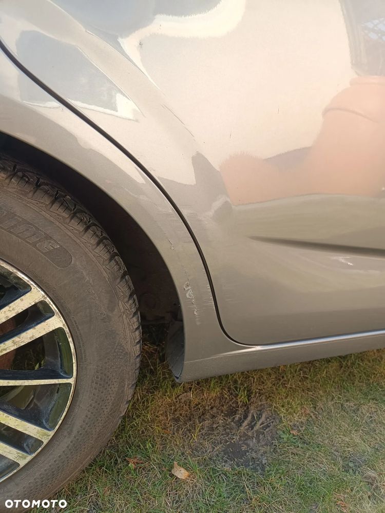 Chevrolet Aveo 1.2 LT - 14