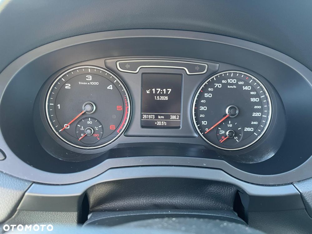 Audi Q3 2.0 TDI Edycja Specjalna - 12