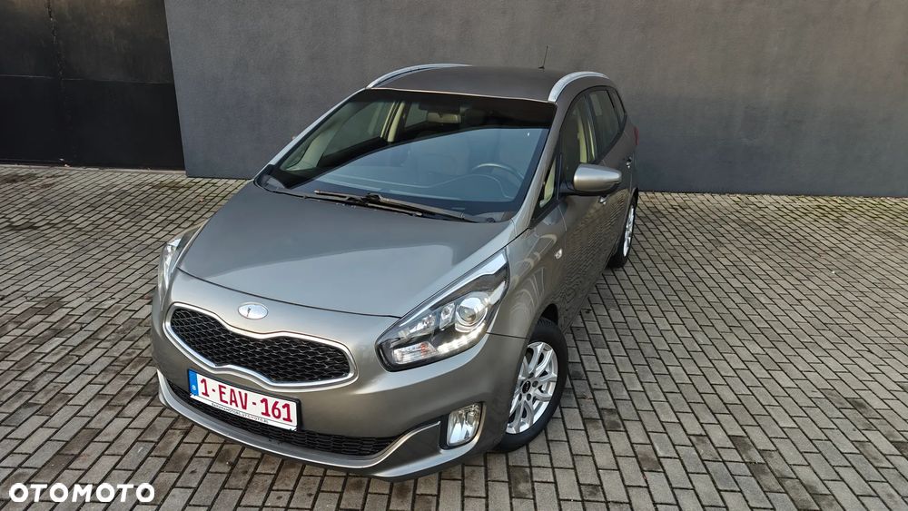 Kia Carens 1.6 GDI ISG Vision - 10