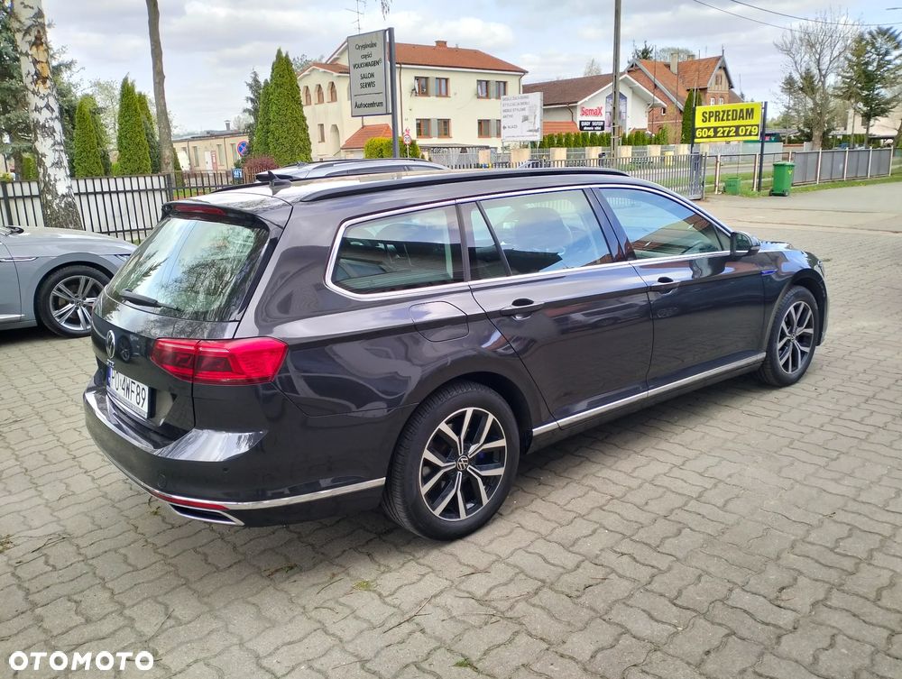 Volkswagen Passat - 7