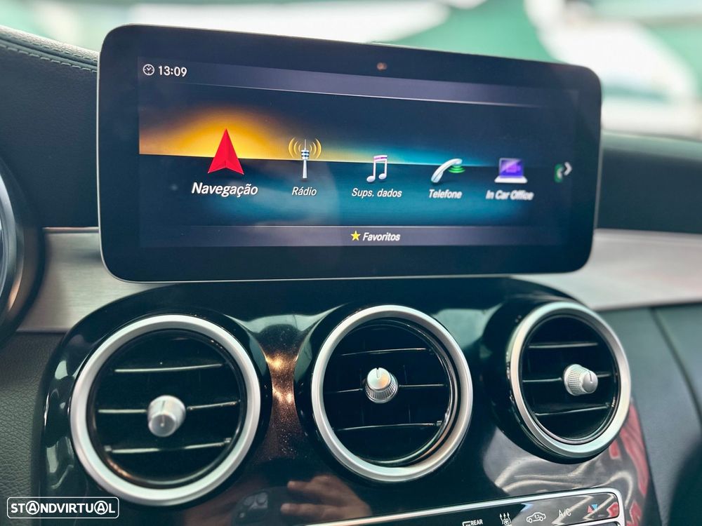 Mercedes-Benz C 300 de AMG Line - 21
