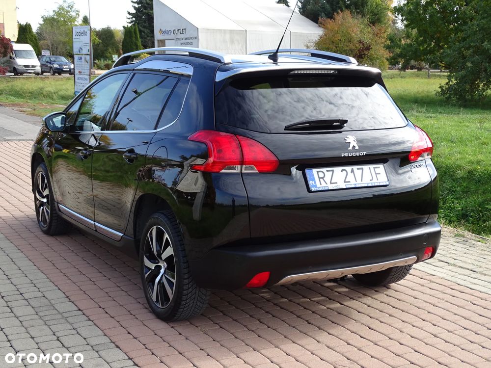 Peugeot 2008 1.6 e-HDi Allure S&S - 20
